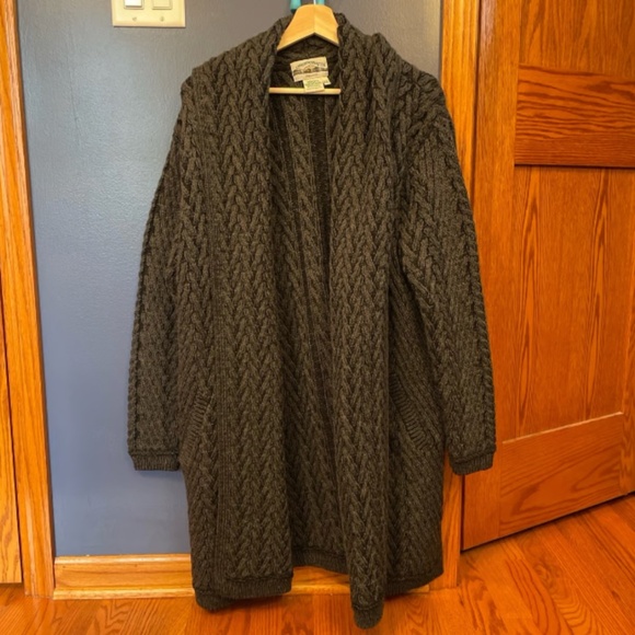 Aran Crafts Sweater - Picture 1 of 3